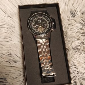 JARAGAR Stainless motion activated Watch
